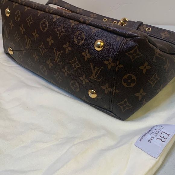 LOUIS VUITTON Pallas Monogram Bag - Picture 10 of 16